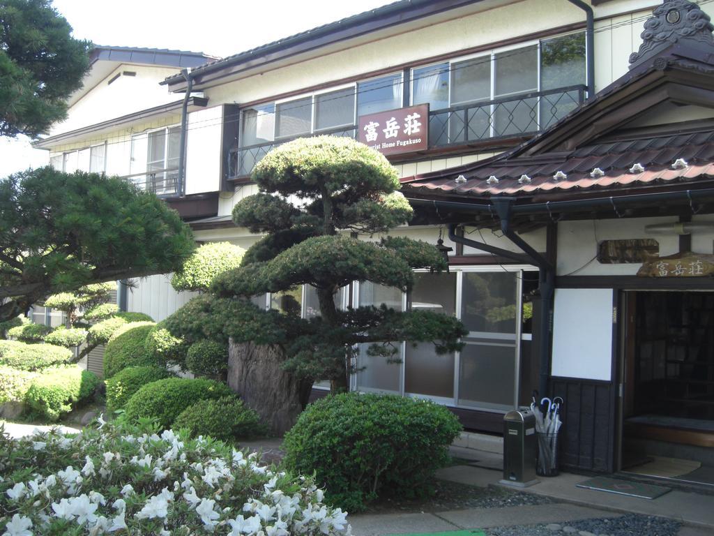 Minshuku Fugakuso Fujikawaguchiko Exterior foto