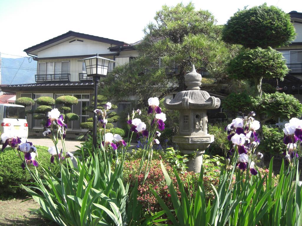 Minshuku Fugakuso Fujikawaguchiko Exterior foto