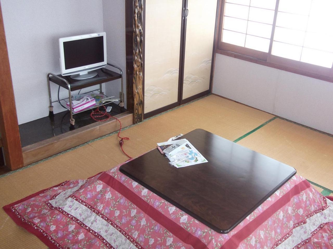 Minshuku Fugakuso Fujikawaguchiko Exterior foto