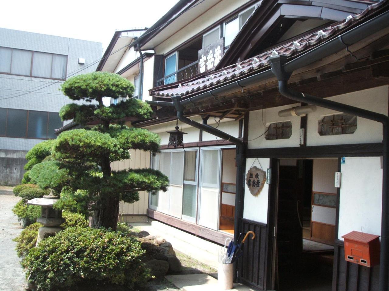 Minshuku Fugakuso Fujikawaguchiko Exterior foto